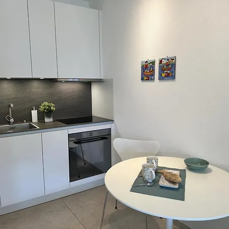 Palme 004 By Fewotessin Apartment